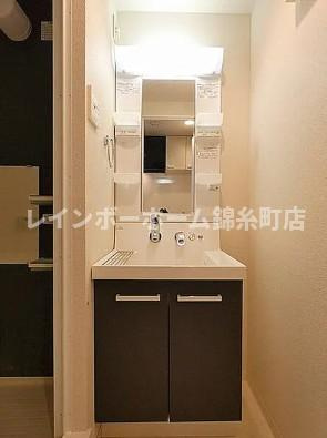 b’CASA Verdeの独立洗面台