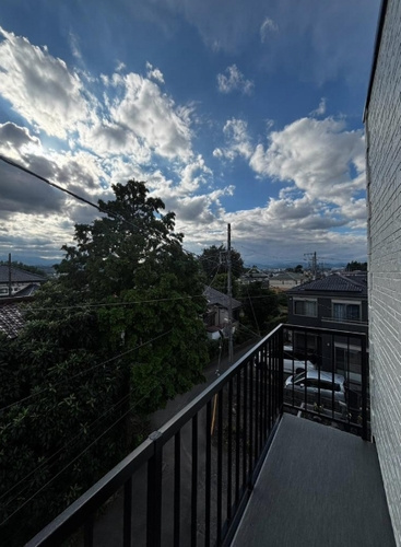 【仲介手数料０円】相模原市緑区下九沢　中古一戸建てのバルコニー|相模原市緑区下九沢　中古一戸建て