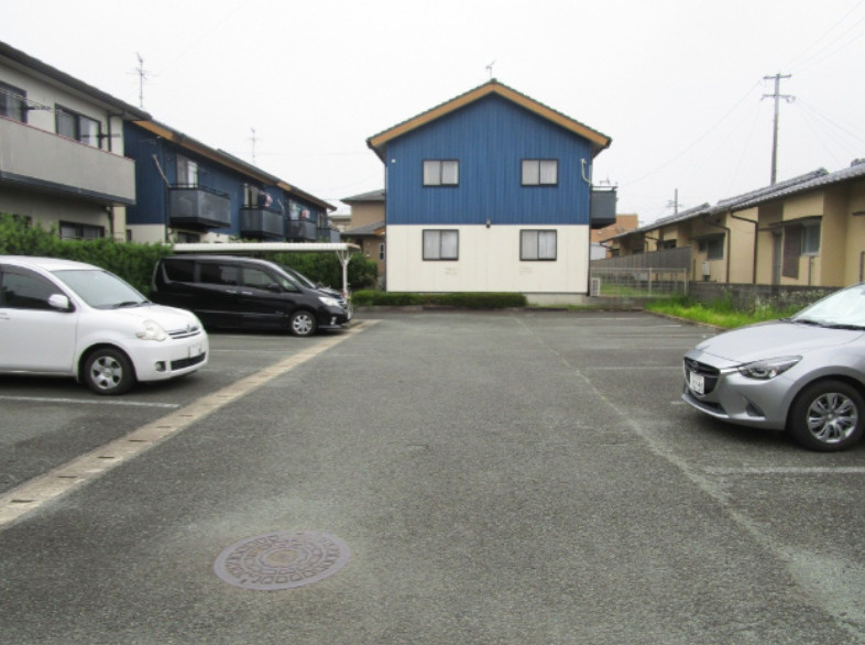 ハミング八景水谷の駐車場|カースペースがあります