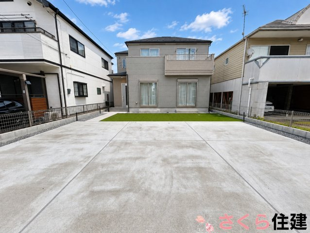 宇都宮市岩曽町1379番　A号棟の外観