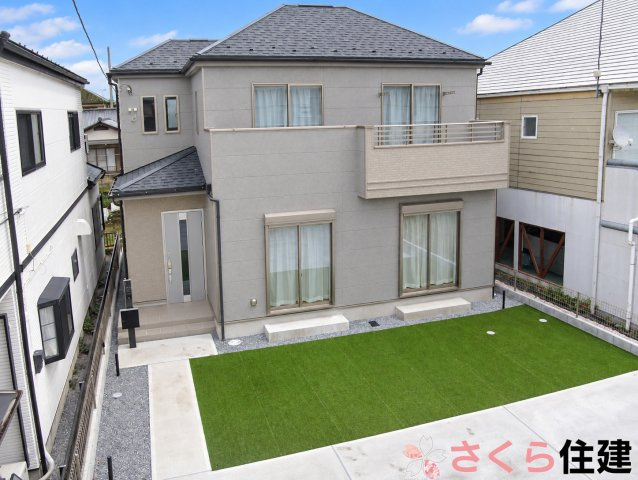 宇都宮市岩曽町1379番　A号棟の外観