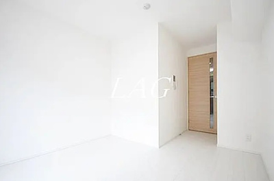 【居間・リビング】 | PREMIUM CUBE 中野新橋 | 洋室のお部屋です。