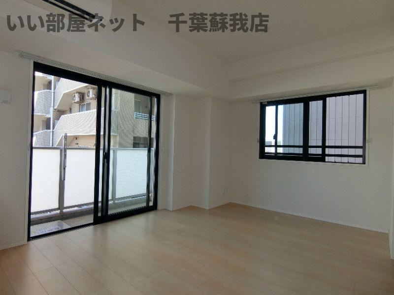 千葉中央・大庄マンションの居間・リビング|ゆったりとしたリビングです