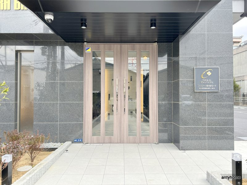 ファステート東大阪バレーナ　仲介手数料無料のエントランス
