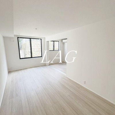 【居間・リビング】 | パインクレスト荻窪 | 洋室のお部屋です。