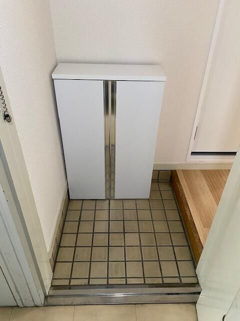 板橋パークサイドビルの玄関