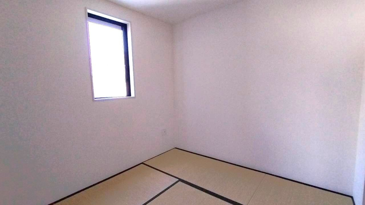 宇土市高柳町２期3号棟の和室|客間としてもピッタリの、和室独特な落ち着き溢れる空間です