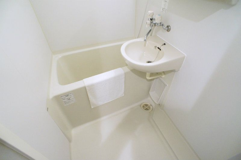 スカイコートヴィーダ五反田WESTの浴室|落ち着いた空間のお風呂です