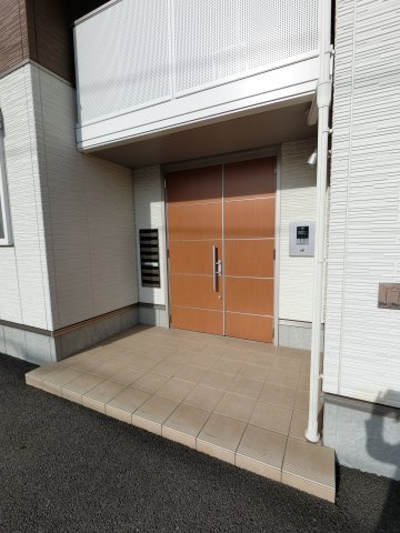【エントランス】 | オートロック付き☆