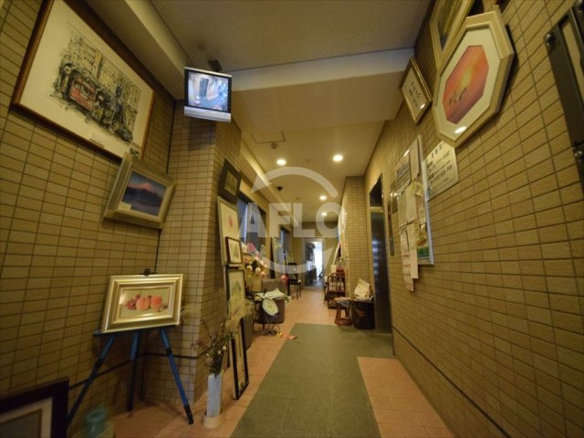 難波千日前OEMマンションのロビー|難波千日前OEMマンション　ロビー
