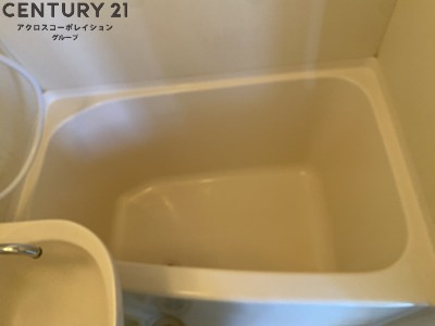 シンプルなユニットバスです！