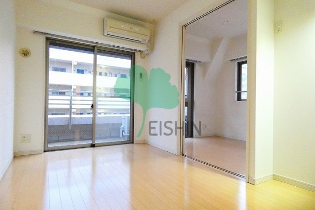 ドリームライフ博多駅南の居間・リビング|アレンジ自由自在の広々空間です！