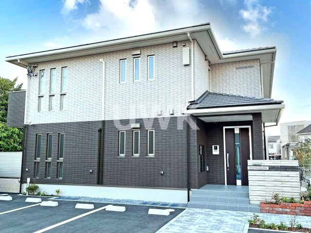 YOURMAISON伏見の外観
