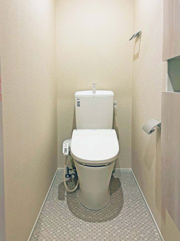 YOURMAISON伏見のトイレ