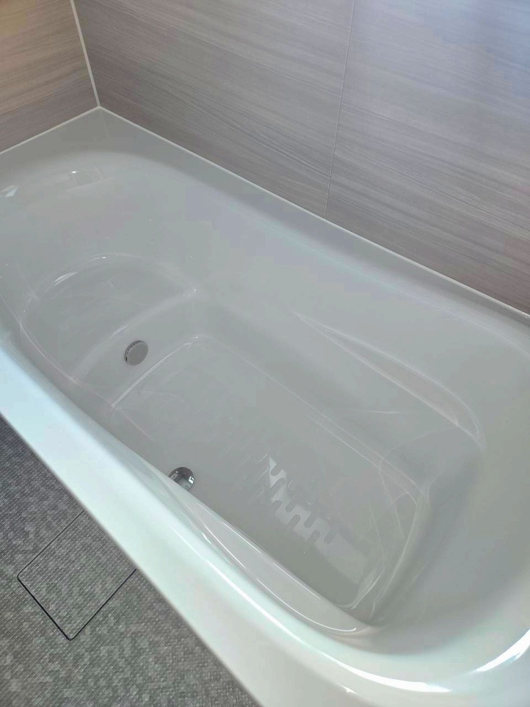 フォレスタ御苑前の浴室