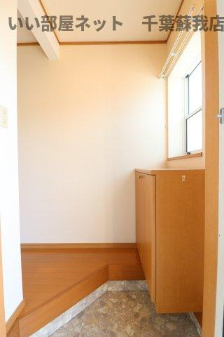 サンハイム・ユタカの玄関|明るい玄関です