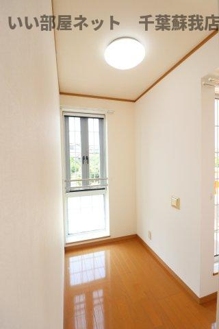 サンハイム・ユタカの洋室|個人の部屋や寝室として使える洋室です