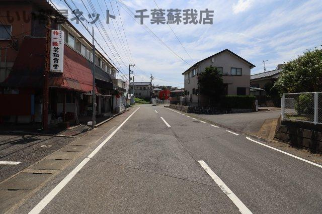 サンハイム・ユタカの周辺