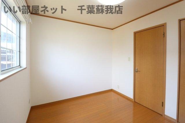 サンハイム・ユタカの洋室|個人の部屋や寝室として使える洋室です