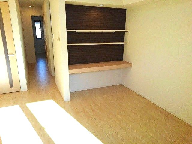 アーバンパレス１号館の居間・リビング