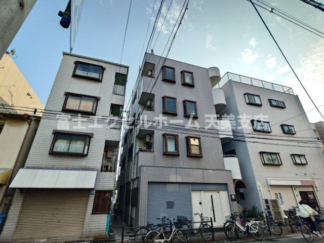 アパートメント住之江の外観