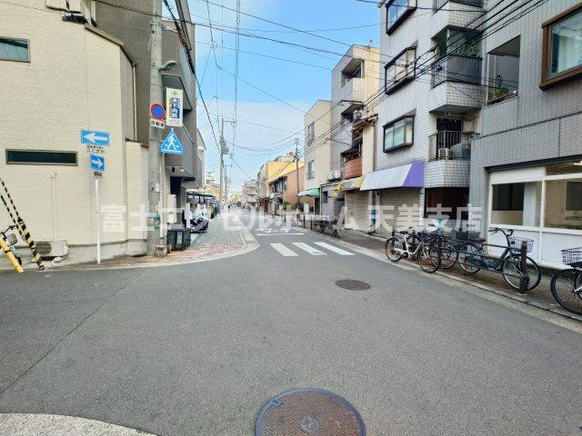アパートメント住之江の駐車場