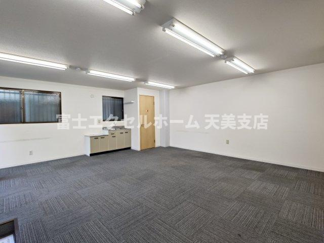アパートメント住之江のロビー