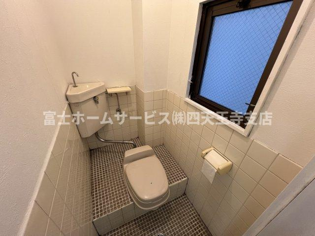 上本町アーバンビルのトイレ
