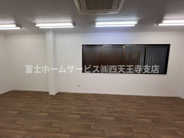 上本町アーバンビルの内装