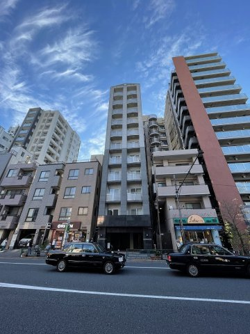 ラグジュアリーアパートメント文京根津の外観