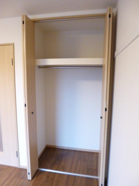 エルメゾン市ヶ尾の収納