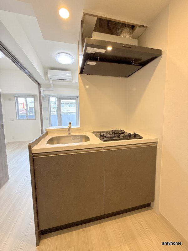 エステムコート新大阪XⅦベイス　仲介手数料無料のキッチン