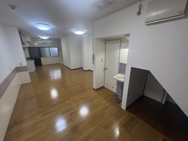 中川５丁目１階事務所