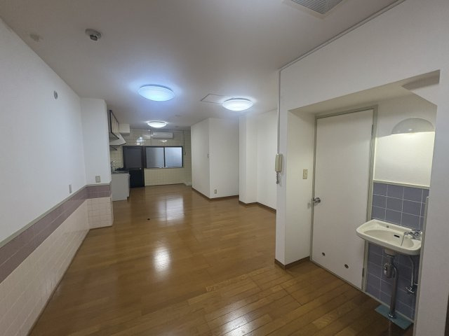 中川５丁目１階事務所