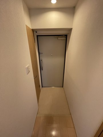 スプランディッド難波Ⅱの玄関