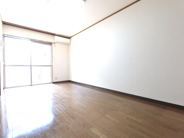 【居間・リビング】 | ヒルサイドおゆみ野　A