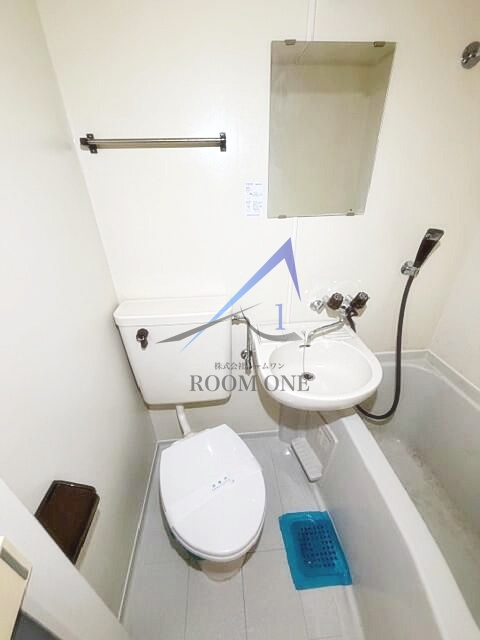 セラ２２７のトイレ|トイレです。