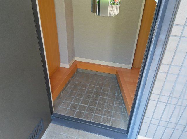フェルマータ目黒本町の玄関|シンプルで使いやすい玄関です