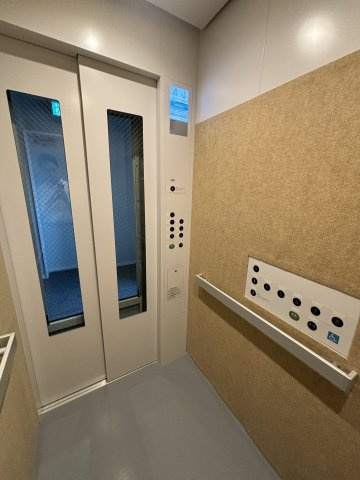 プロポンス登戸のバルコニー