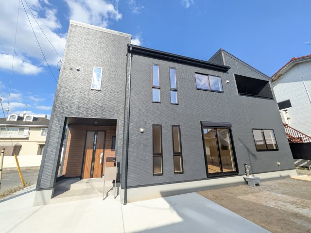 小美玉市羽刈　2期　新築戸建ての外観|【月々4万円台〜】
写真だけでは伝わらない快適さを、ぜひ現地で体感しませんか？
即日見学可能です！平日のご案内も可能です♪
お気軽にお問合せください！