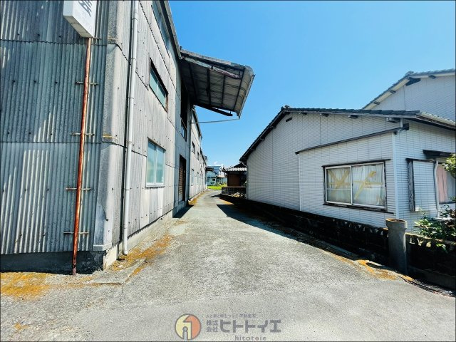 大川市新田倉庫の外観