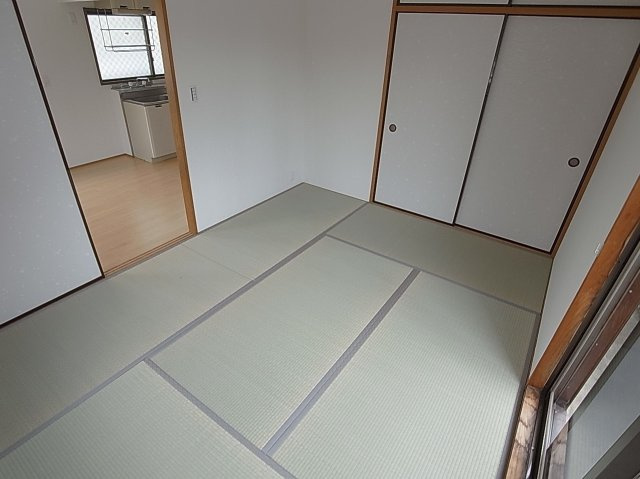 ひかりハイツの和室|和室も綺麗で清潔感有ります
