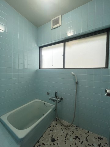 【浴室】 | 中古一戸建　高知市西久万