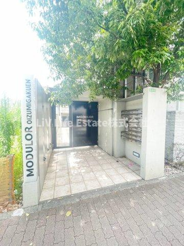 ＭＯＤＵＬＯＲ大泉学園のエントランス