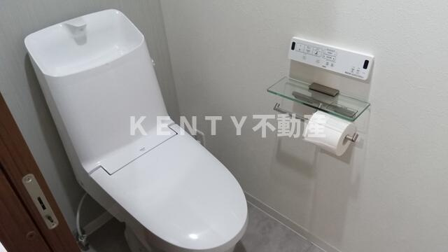 【トイレ】 | ハイライフ大崎 | 落ち着いた色調のトイレです