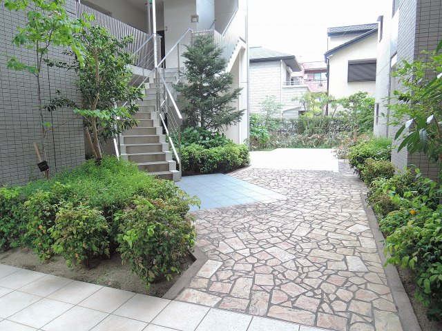 茨木市春日１丁目の賃貸マンションの地図