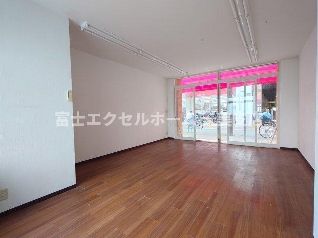 住之江コートの居間・リビング