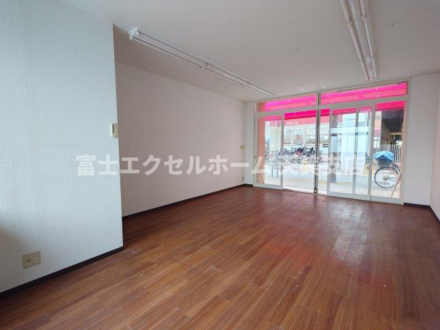住之江コートの居間・リビング