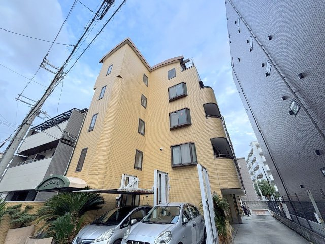 第3マンション新島の外観