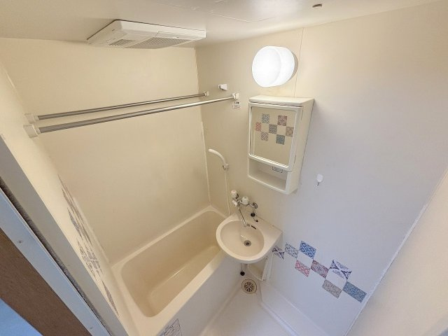 第3マンション新島の浴室